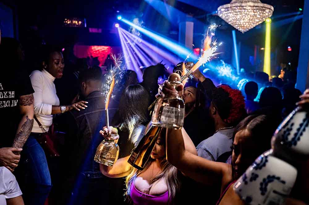  The best nightclubs for girls to meet